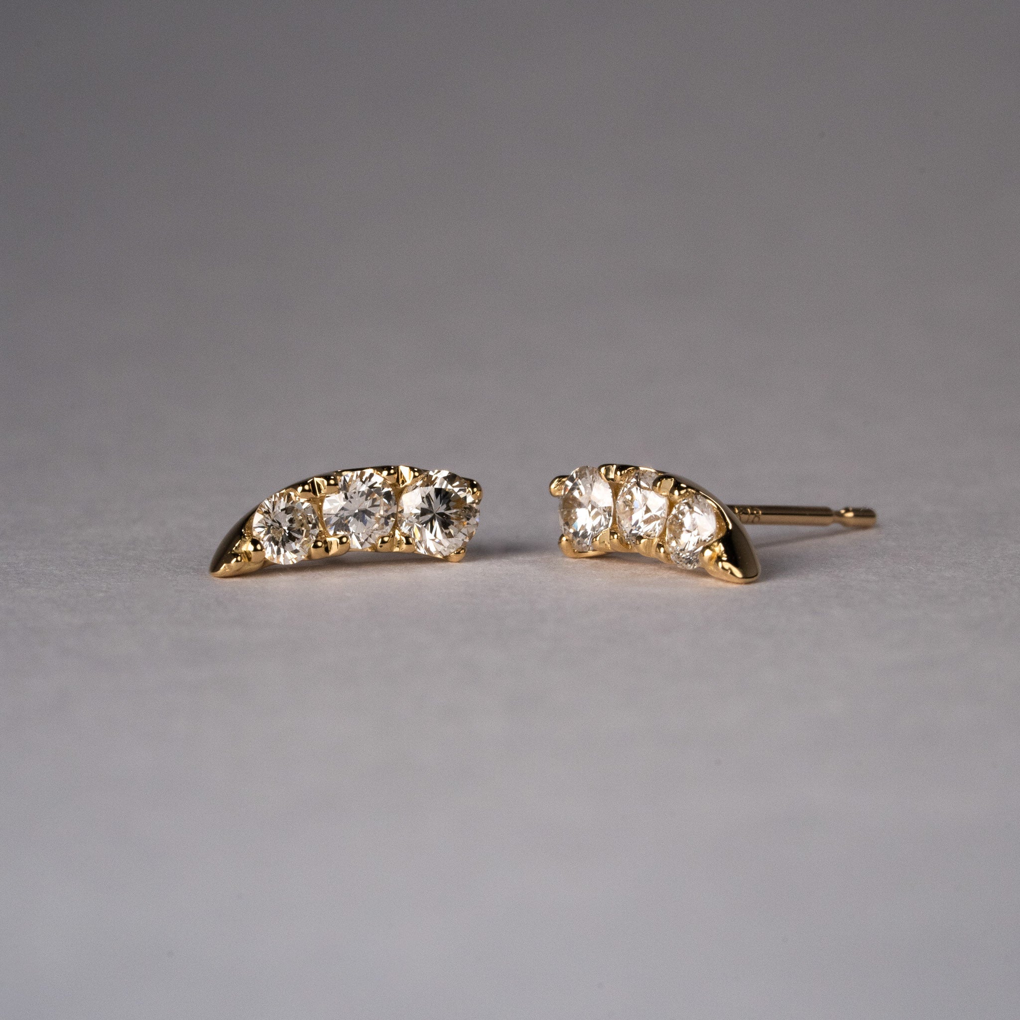 一粒ダイヤモンドネックレス-ピアス-オーダーメイド-440-デザイナー大森香菜江-東京アトリエ